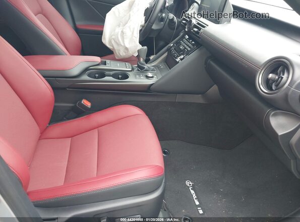 JTHBZ1B28S5091199 2025 LEXUS IS 350 Silver Widok wnętrza z przodu