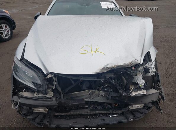 JTHC51FF2J5002383 2018 LEXUS LS 500 Серебряный Вид спереди