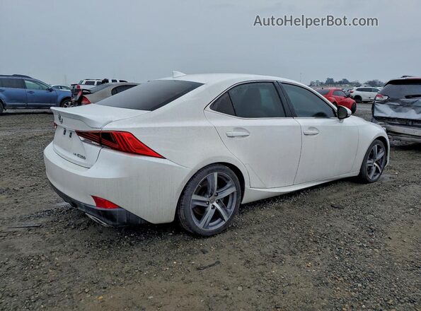 JTHC81D21J5028237 2018 LEXUS IS White 