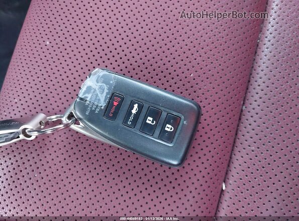 JTHC81D24K5039217 2019 LEXUS IS 300 Silver წინა პანელის ხედი