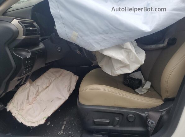 JTHC81D26K5037162 2019 LEXUS IS White Սալոնի դիմացի տեսք