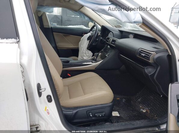 JTHCM1D24H5016900 2017 LEXUS IS 300 White Widok wnętrza z przodu
