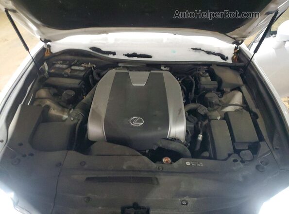 JTHCZ1BL2JA007638 2018 LEXUS GS White Rear interior view
