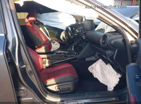 JTHDA1D28P5126795 2023 LEXUS IS 300 Gray Widok wnętrza z przodu