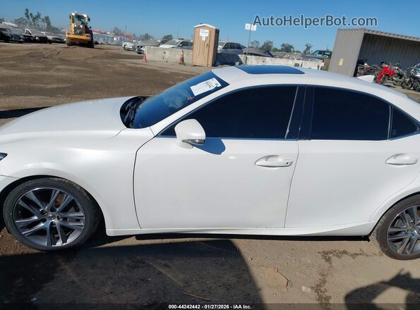 JTHDA1D29L5107733 2020 LEXUS IS 300 White Vista interior de 360 grados