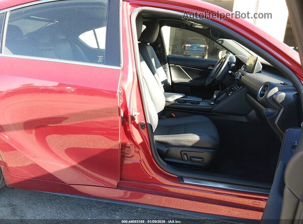 JTHDA1D29N5122574 2022 LEXUS IS 300 Red Vista interior delantera