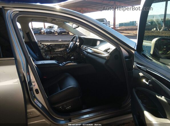 JTHGL1EF8H5057861 2017 LEXUS LS 460 Gray Front interior view