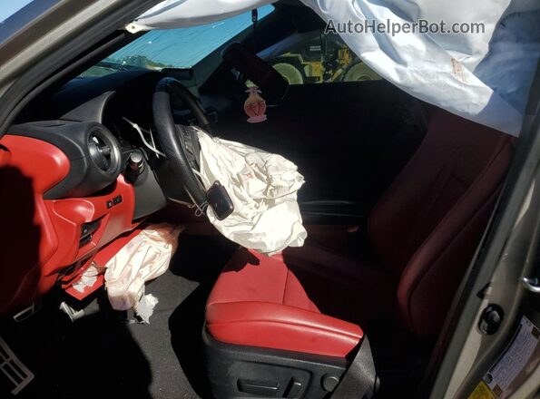 JTHGZ1B21M5040717 2021 LEXUS IS Серебряный Вид салона спереди