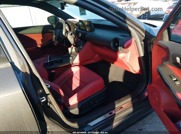 JTHGZ1B23P5068913 2023 LEXUS IS 350 Gray Widok wnętrza z przodu