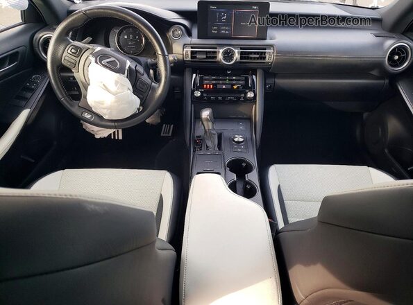 JTHGZ1E29M5022882 2021 LEXUS IS White Вид панелі приладів
