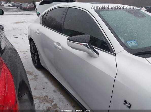 JTHGZ1E2XN5025694 2022 LEXUS IS 350 White 360 interior view
