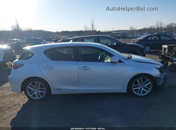 JTHKD5BH2H2294240 2017 LEXUS CT 200H White 