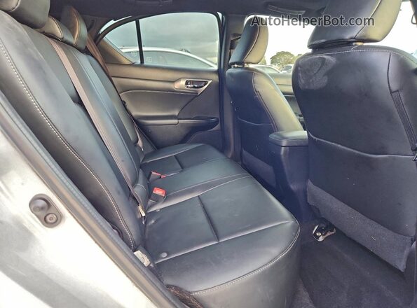 JTHKD5BH3G2268552 2016 LEXUS CT White Widok tylnych siedzeń