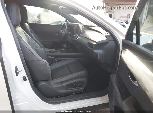 JTHP6JBH9R2189009 2024 LEXUS UX 250H White Вид салону спереду