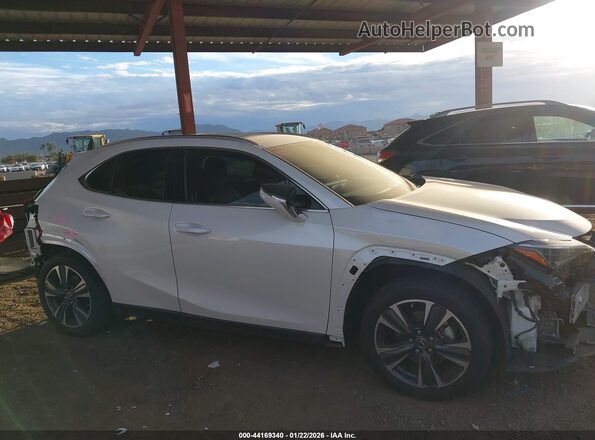 JTHP6JBH9R2189009 2024 LEXUS UX 250H White Панорамний вид салону 360°