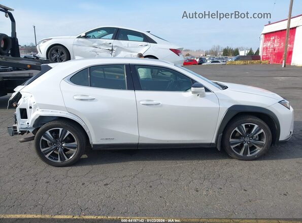 JTHP9JBH3M2052857 2021 LEXUS UX 250H Белый Панорамный вид салона 360°