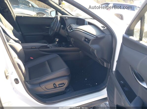 JTHP9JBH9L2033003 2020 LEXUS UX 250H White Front interior view