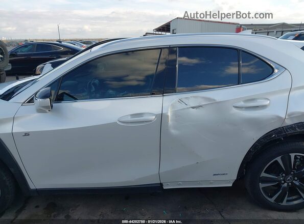 JTHP9JBH9M2053995 2021 LEXUS UX 250H White 