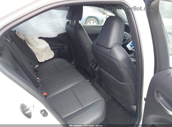 JTHP9JBH9P2067495 2023 LEXUS UX 250H White Vista de la etiqueta del VIN