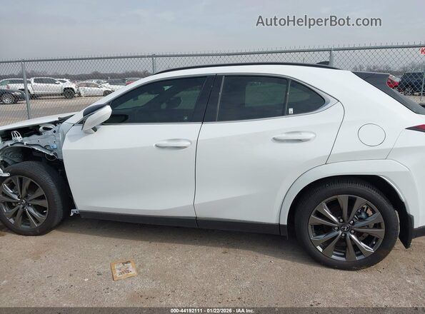 JTHR6JBH2R2191239 2024 LEXUS UX 250H White სალონის 360-გრადუსიანი ხედი