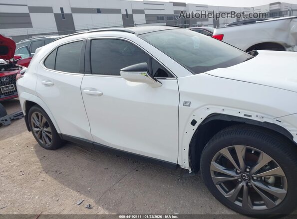 JTHR6JBH2R2191239 2024 LEXUS UX 250H White უკანა სალონის ხედი