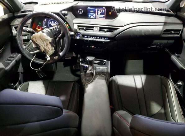 JTHR9JBH1M2052932 2021 LEXUS UX White წინა პანელის ხედი