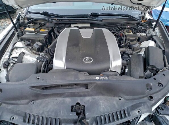 JTHSZ1E29N5023400 2022 LEXUS IS White Widok wnętrza z tyłu