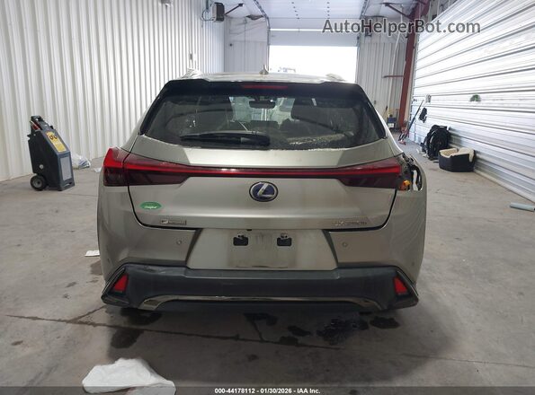 JTHU9JBH0K2014468 2019 LEXUS UX 250H Silver 