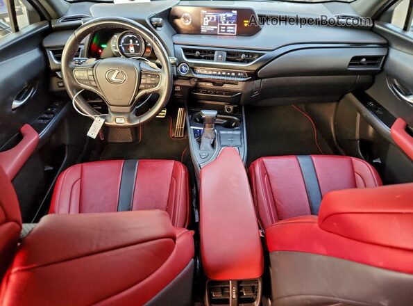 JTHU9JBH1K2012762 2019 LEXUS UX Black Dashboard view