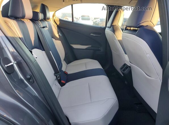 JTHX3JBH0N2049305 2022 LEXUS UX Charcoal Вид задніх сидінь