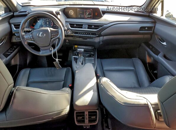JTHX3JBH3M2037311 2021 LEXUS UX White Dashboard view