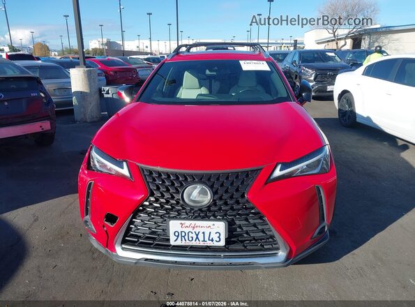JTHX3JBH6L2022283 2020 LEXUS UX 200 Red Սալոնի հետևի տեսք