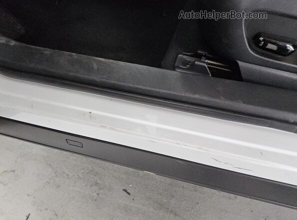 JTHX6JBH6R2187945 2024 LEXUS UX White 