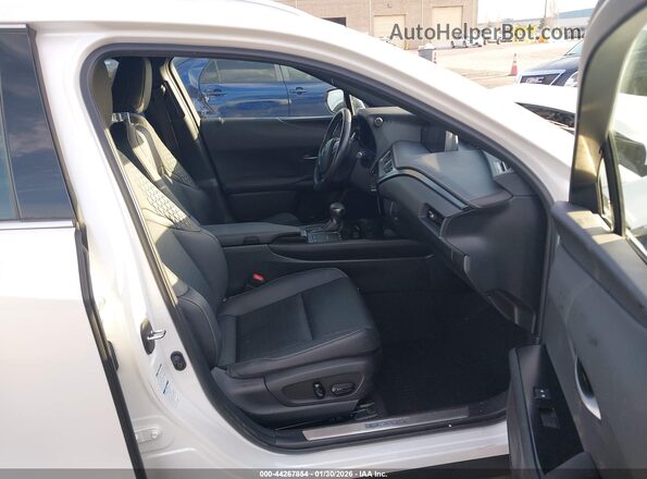 JTHX9JBH7N2056637 2022 LEXUS UX 250H White Вид салону спереду
