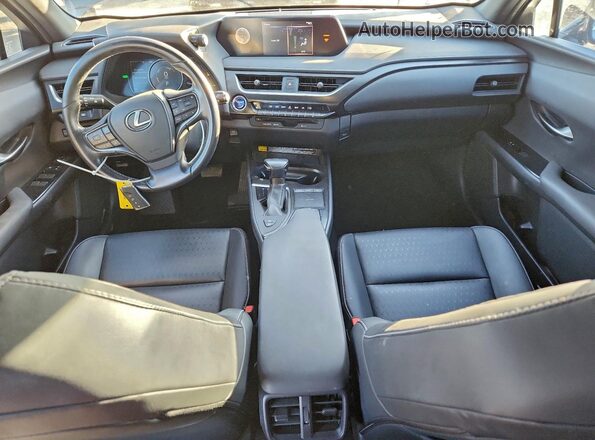 JTHX9JBH8L2033512 2020 LEXUS UX Charcoal Dashboard view