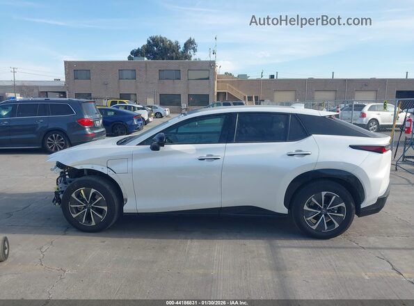 JTJAAAAB8PA016486 2023 LEXUS RZ 450E White 