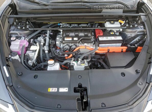 JTJAAAAB8SA031109 2025 LEXUS RZ Charcoal Widok wnętrza z tyłu