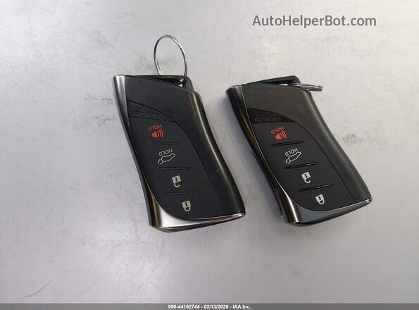 JTJABABB8RA000402 2024 LEXUS RZ 300E Gray Առջևի վահանակի տեսք