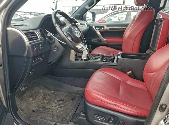 JTJAM7BX1M5271571 2021 LEXUS GX Silver Вид салону спереду