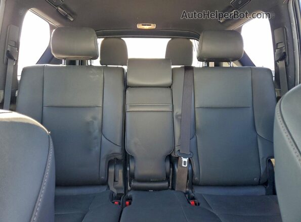 JTJAM7BX6M5269184 2021 LEXUS GX White Widok tylnych siedzeń