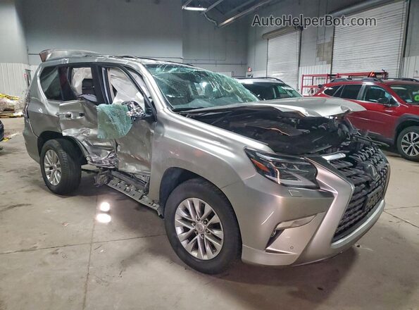 JTJAM7BX8P5367671 2023 LEXUS GX Серебряный Передняя правая четверть
