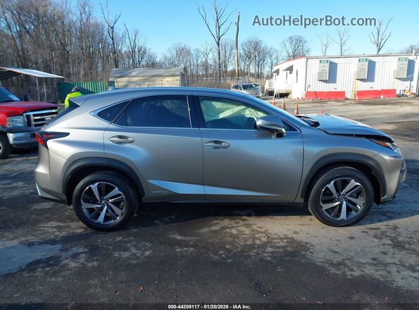 JTJBJRBZ1J2081695 2018 LEXUS NX 300H Silver Widok wnętrza z tyłu