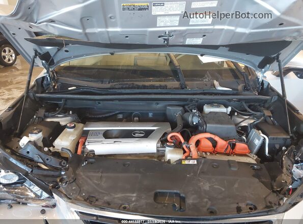 JTJBJRBZ8K2114029 2019 LEXUS NX 300H Silver Vista trasera