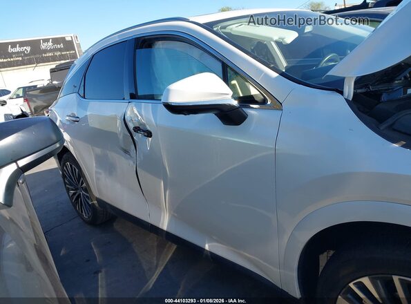 JTJCHMAA4R2014700 2024 LEXUS RX 350 White 360 interior view