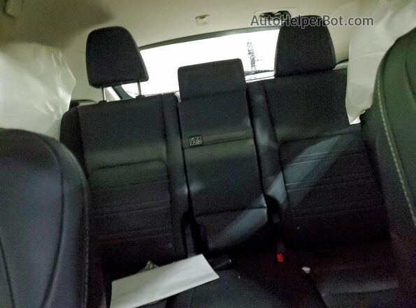 JTJDARDZ6L2224374 2020 LEXUS NX Gray Widok tylnych siedzeń