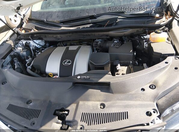 JTJDZKCA8K2017429 2019 LEXUS RX 350L White Вид ззаду