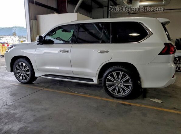 JTJHY7AX0G4188907 2016 LEXUS LX Белый Задняя левая четверть