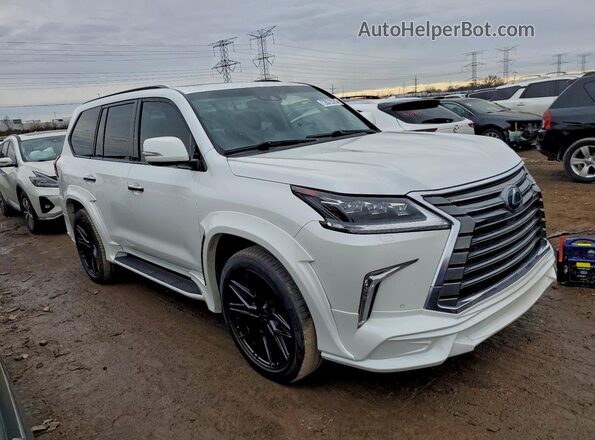 JTJHY7AX0H4239209 2017 LEXUS LX White Przód prawy