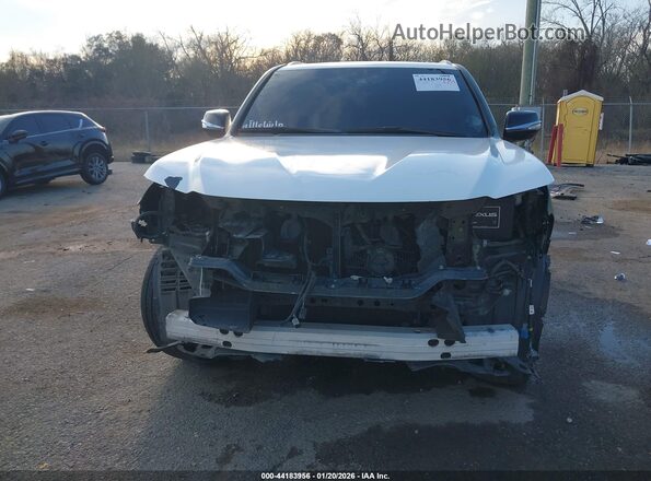 JTJHY7AX2K4289665 2019 LEXUS LX 570 Green Front view