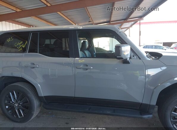 JTJTBCDX1S5036606 2025 LEXUS GX 550 Gray Widok wnętrza 360 stopni